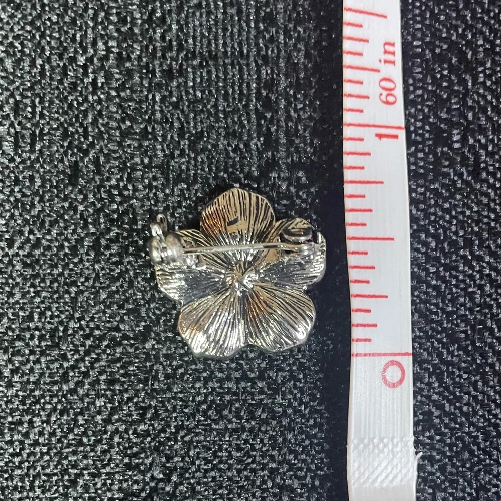 Rhinestone Pink Silver Flower Brooch Pin Accessory Floral Fun NEW
